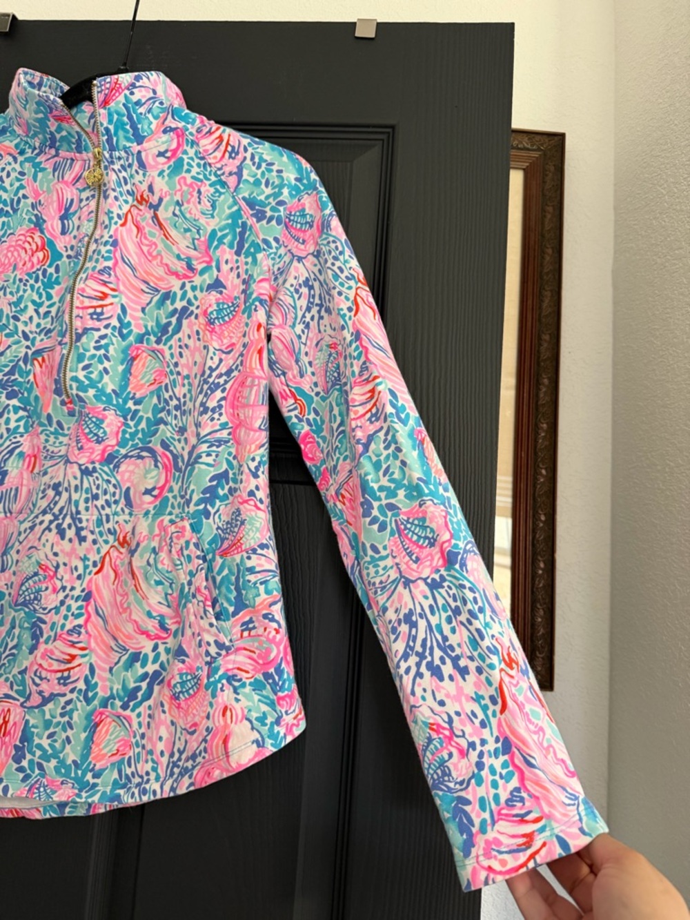 Lilly Pulitzer UPF 50+ Skipper Popover Pink Coral and Aqua Shell-Print - Picture 2 of 9
